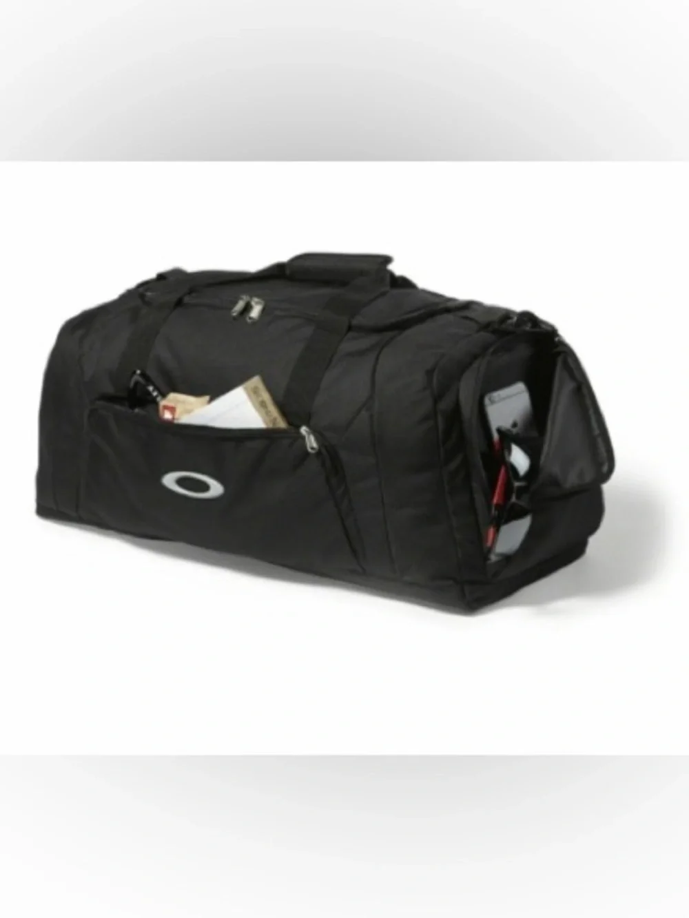 Oakley Black Duffel Bag - Men's Travel & Gym Bag (Jul 026)